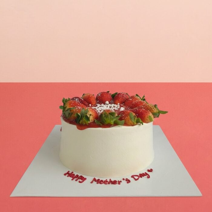 Mama's Strawberry Garden 6"