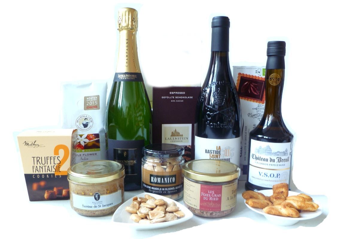 Noble And Fine Gift Basket