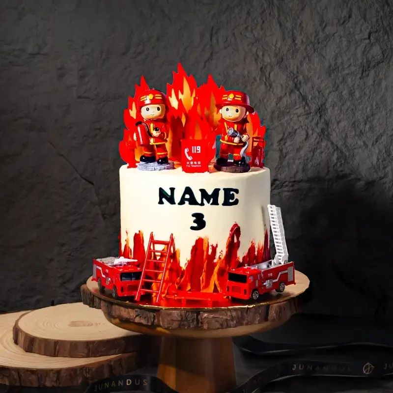 Firefighter Theme Cake (6 inch (±1.2 kg, serve 10-20 pax))
