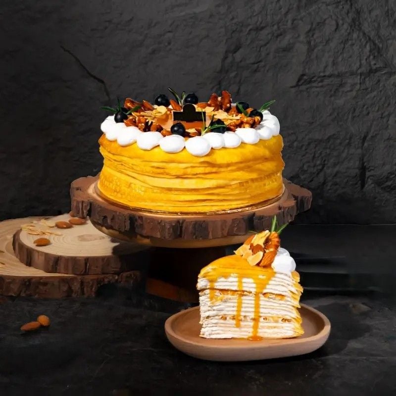 Salted ZERO Caramel Almond Vanilla Crepe (4 inch (±0.3 kg, serve 2-4 pax))