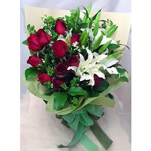 10 Red Roses and 3 Lilies