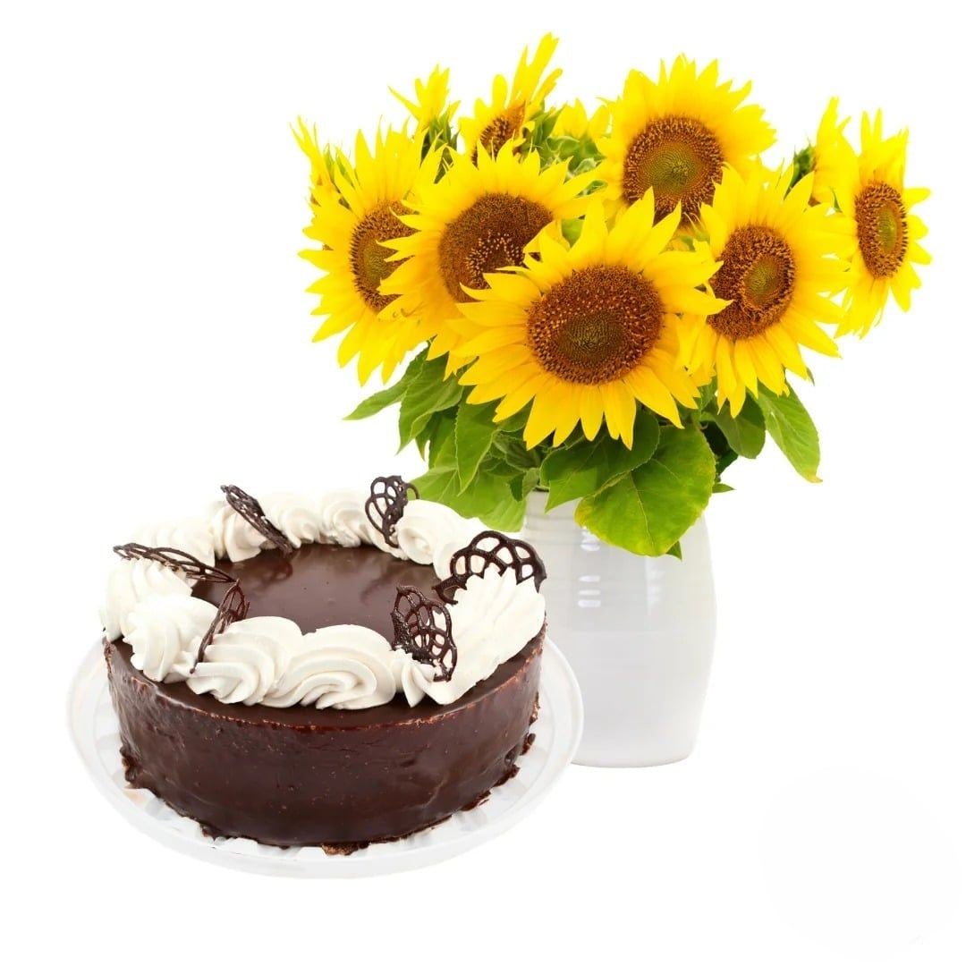 Bouquet of sunflowers with chocolate cake (Refined)