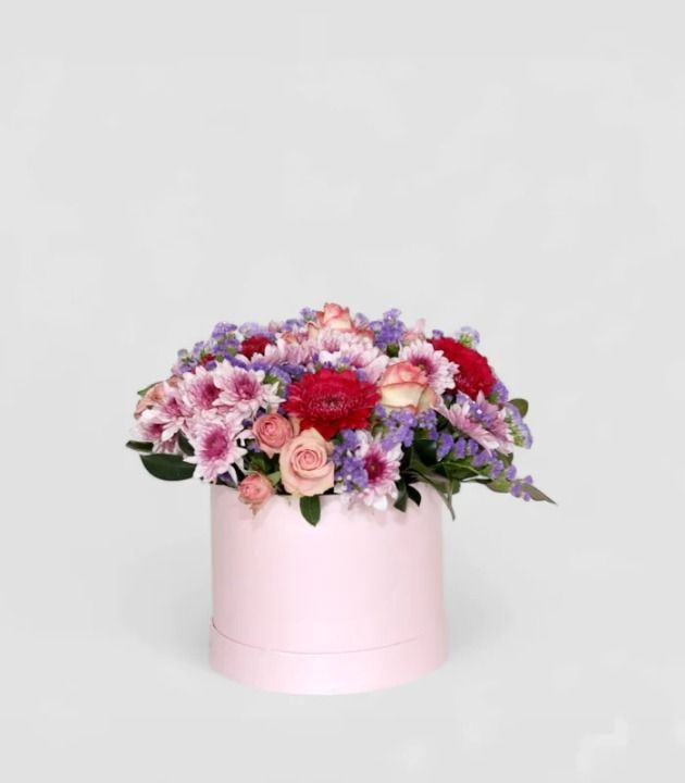 Seasonal Pink Blooms Box