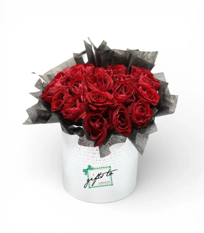 Scarlet Luxe Roses Box