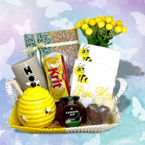 Honey And Scented Candle Gift Basket