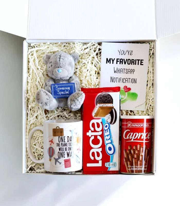 Long Distance Love Gift Box