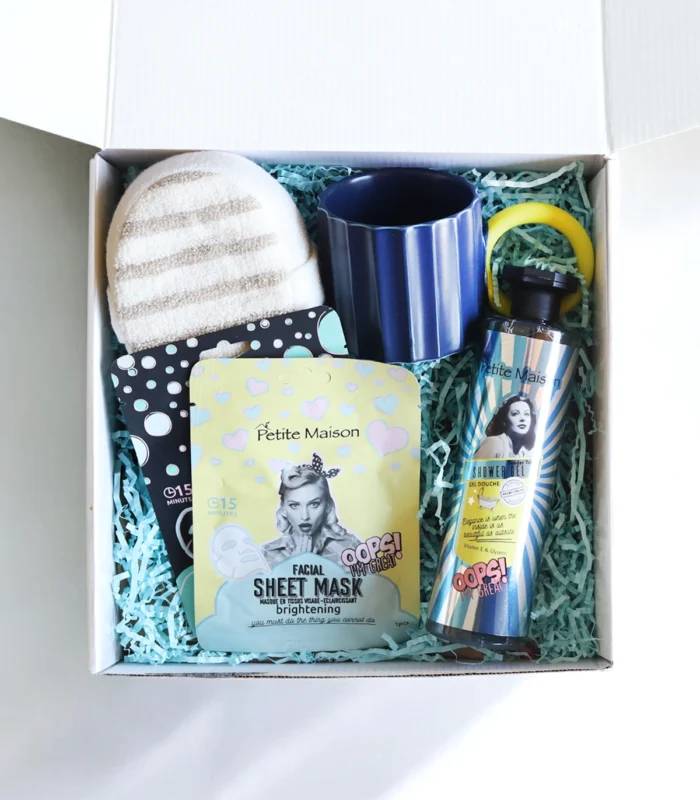 Glow & Refresh Spa Gift Box