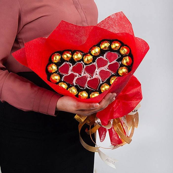 Java Heart Chocolate Bouquet 28 Pcs