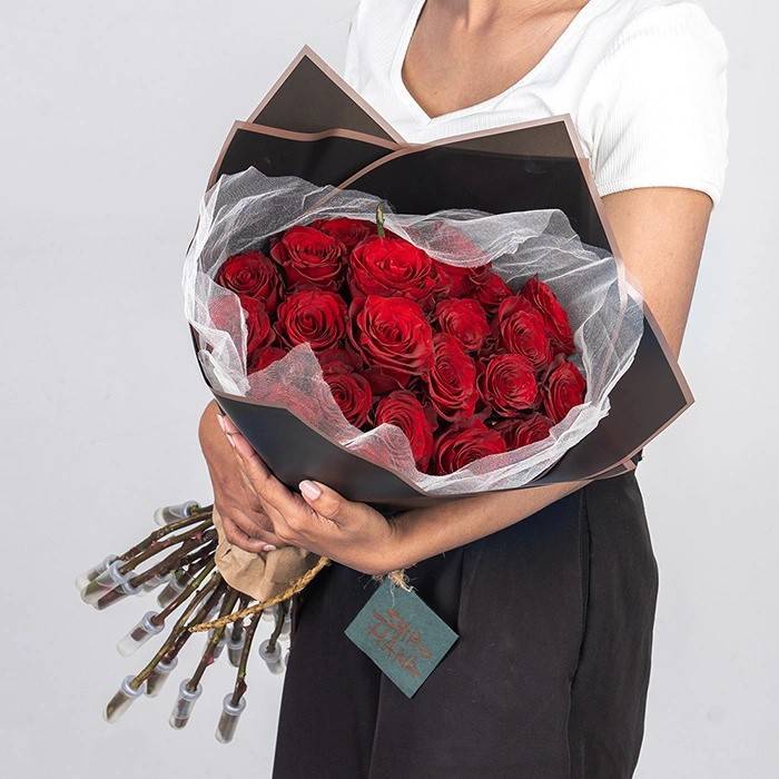 Midnight Romance 24 Red Roses