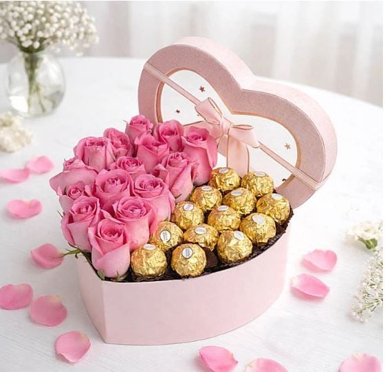 Pink Heart Box Arrangement With 15 Pink Roses Ferrero Rocher Chocolates
