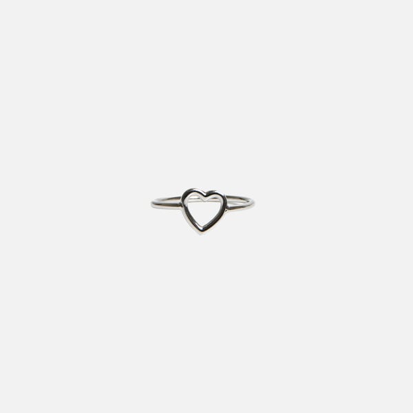Silvered heart ring in stainless steel