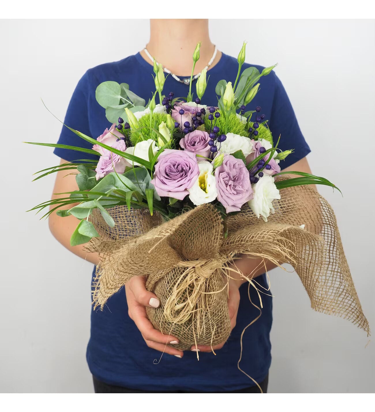 Via Florist - Beyaz Lisyantus and Lila Yellow Tree - Zel Abaka Vase Planner