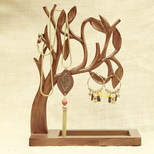 Stylish Jwelry Tree with Neckpiece and Earrings