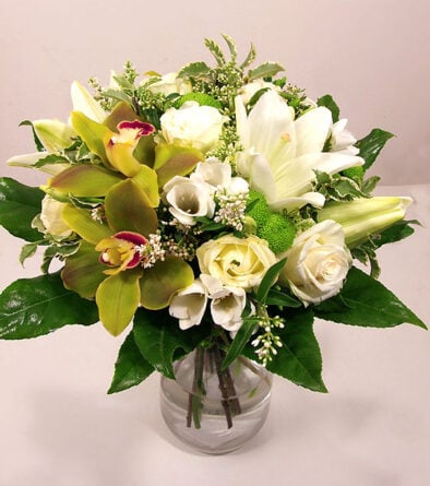 Bouquet of white orchids (Medium)