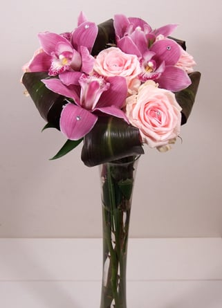 Yogurt bouquet with pink roses and orchids