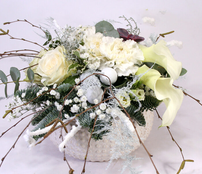 Snow White! - winter flower bowl with roses and calla lilies