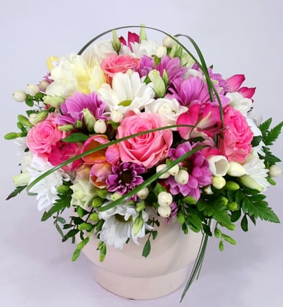 Flower ball with foam - romantic flower bowl M