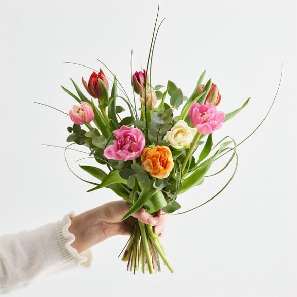 The sweet tulip bouquet (Small)
