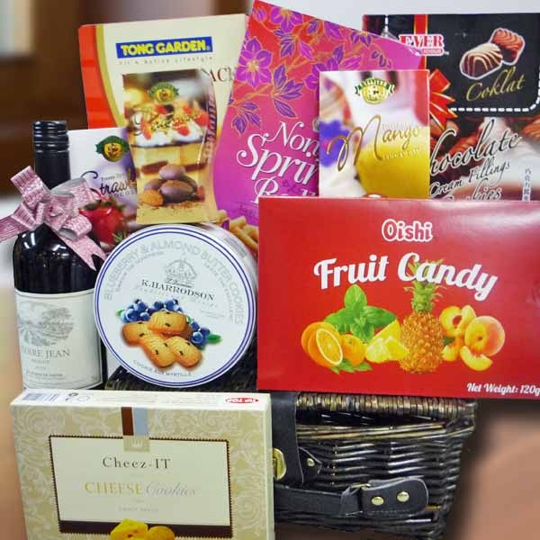 Singapore Red Wine Gift Hamper Delivery