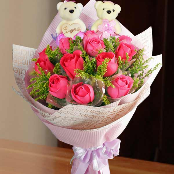 Hot Pink Roses And  12Cm Bears