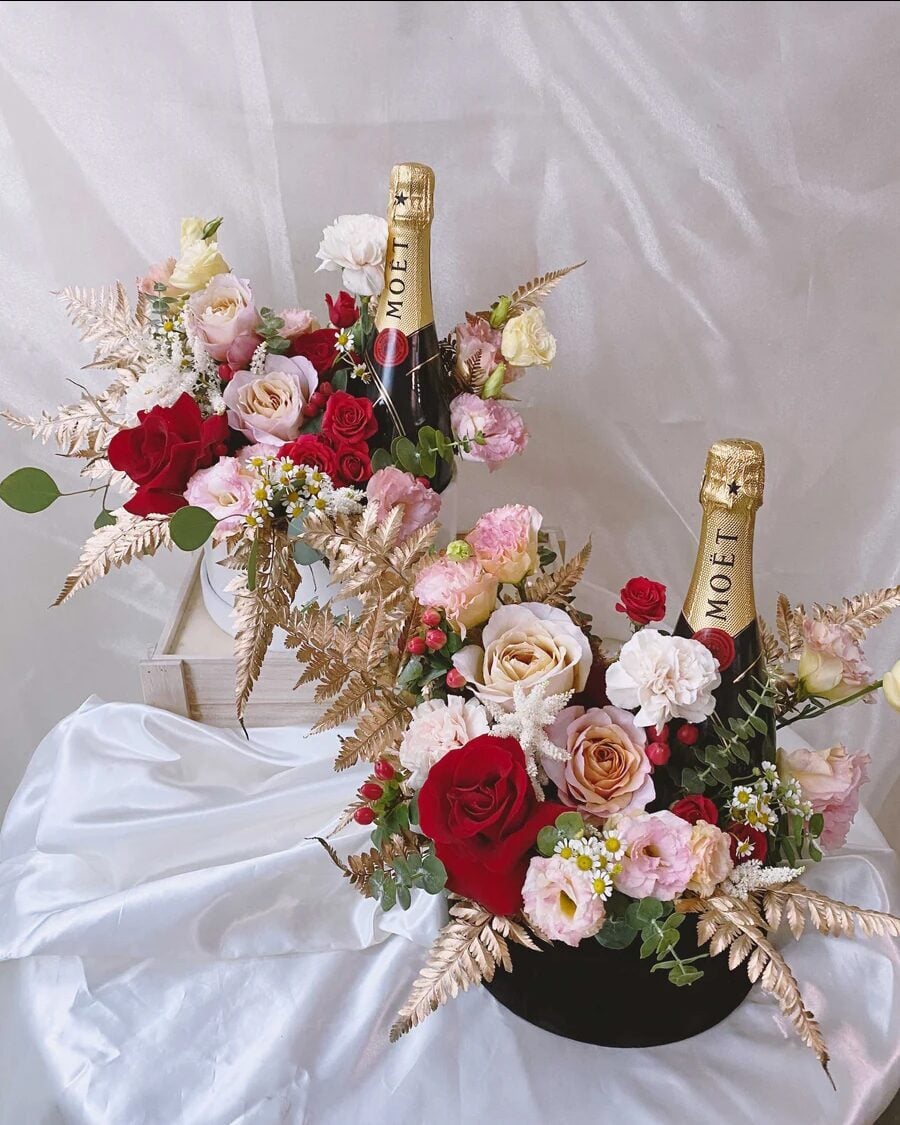Moet Flower Box