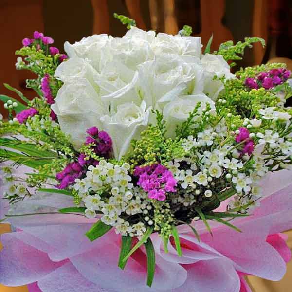 12 White Roses Hand Bouquet