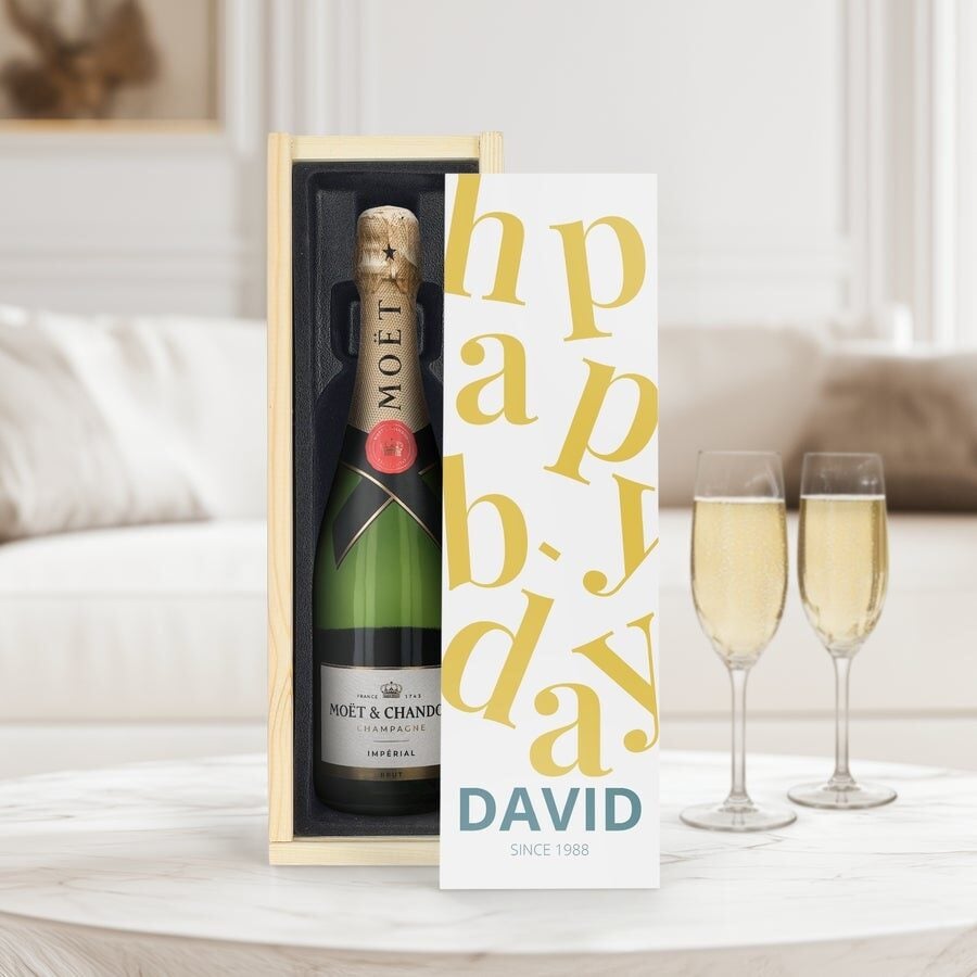 Moat et Chandon Brut in a cask