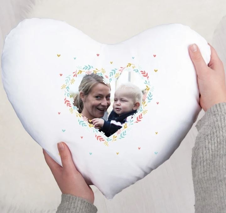 Personalized Mother's Day pillow - heart - 40 x 40 cm