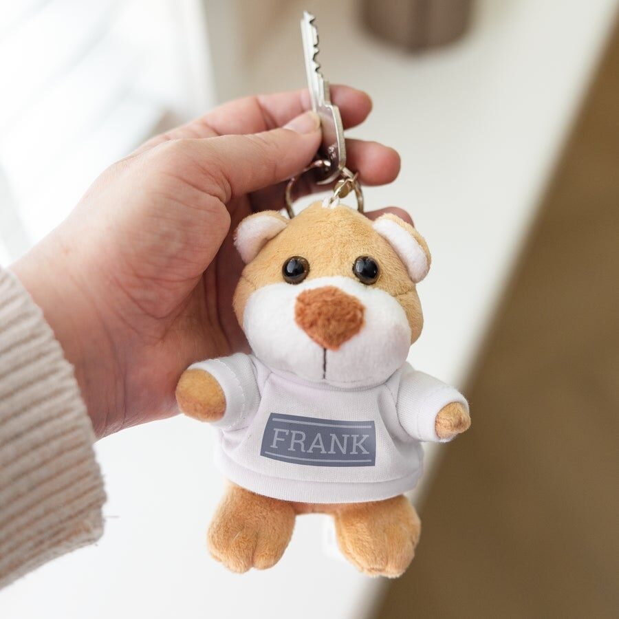 Bear keychain with printed T-shirt