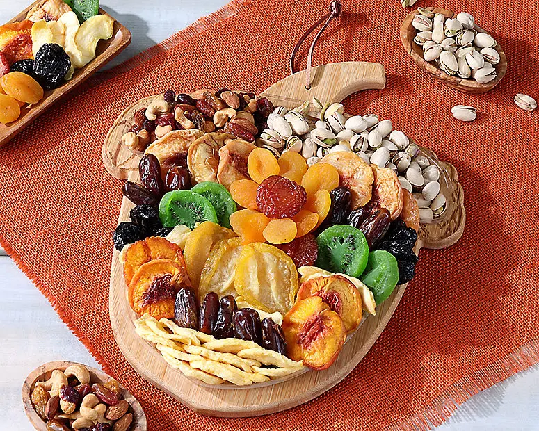Dried Fruit and Nut Acorn Cutting Board - 26 oz