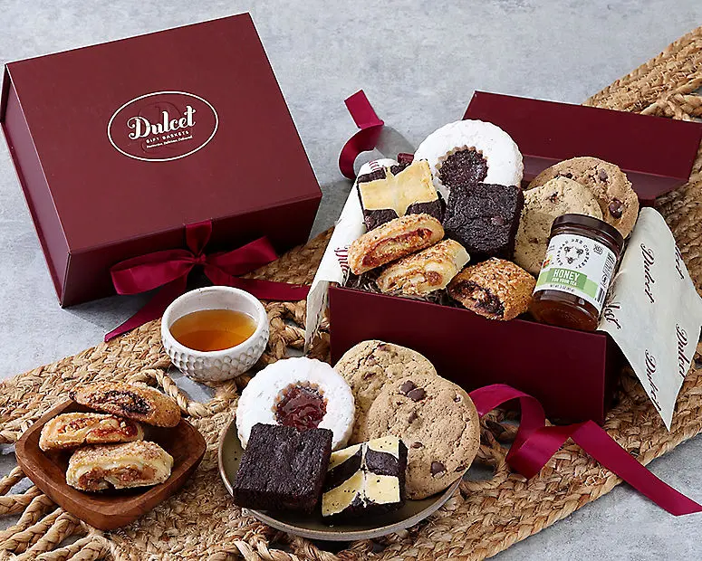 Dulcet Honey and Pastry Gift Box