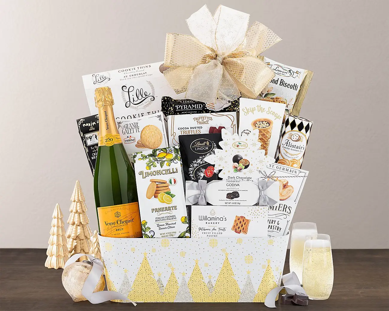 Veuve Clicquot Gift Basket