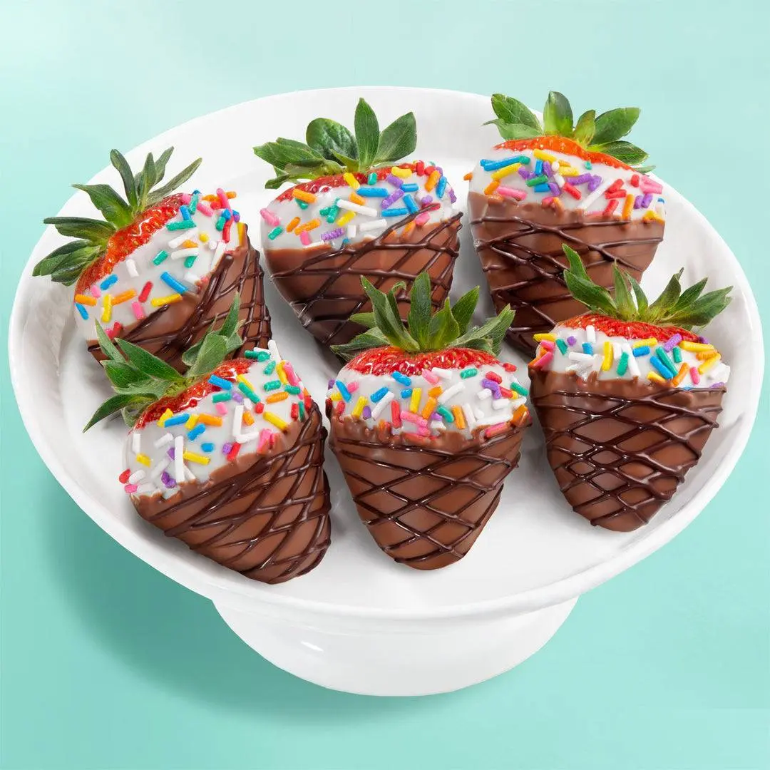 Love Berries Summer Scoops Strawberries - 6 Berries