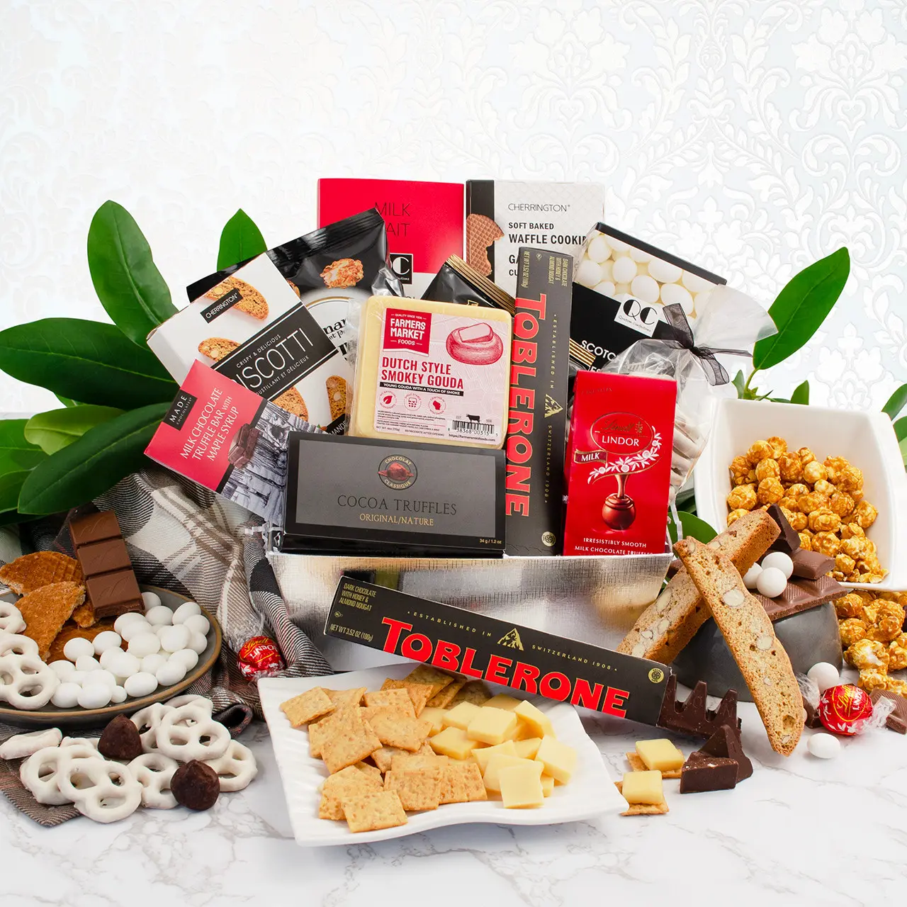 Epicurean Delights Gourmet Gift Basket