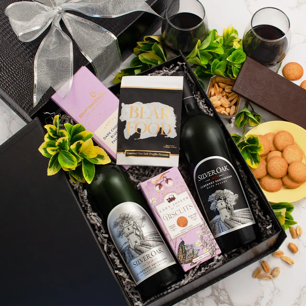 Silver Oak Duo Wine Gift Basket