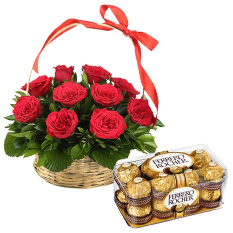 Red Roses With Ferrero