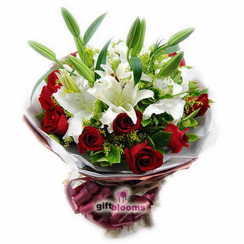 The Sweet Celebrations Rose & Lily Birthday Bouquet to Macau
