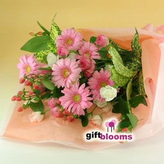 Bouquet of Mix Flower to Japan