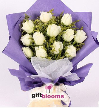 Elegant White Rose to Macau