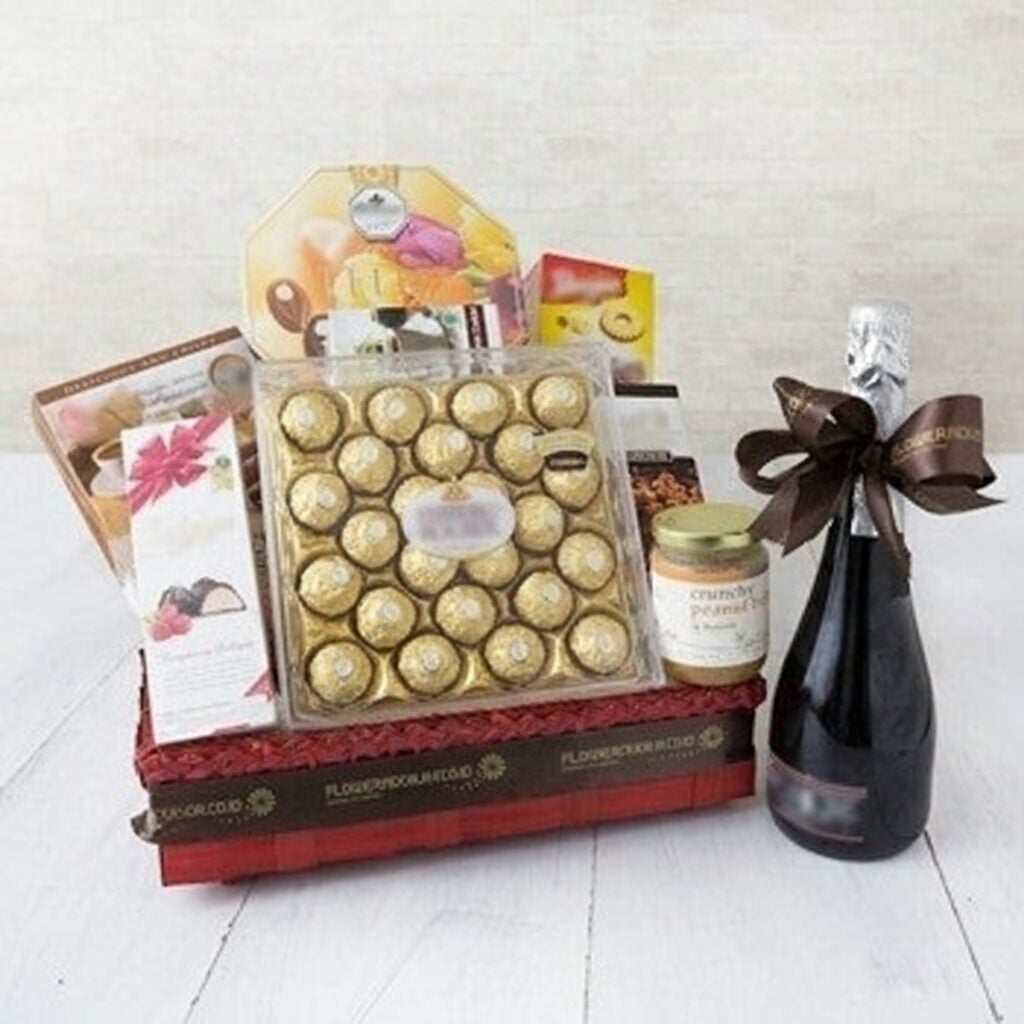 Sparkling Wine And Sweets Hamper to Indonesia