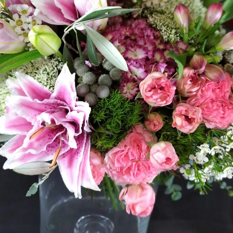 Pink flower mix