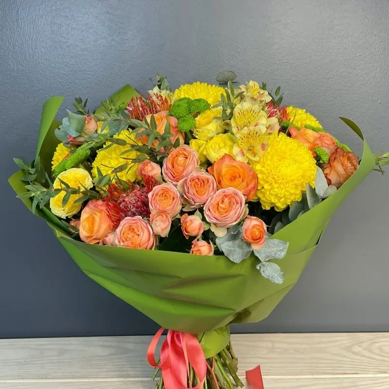 Flower bouquet sunny joy
