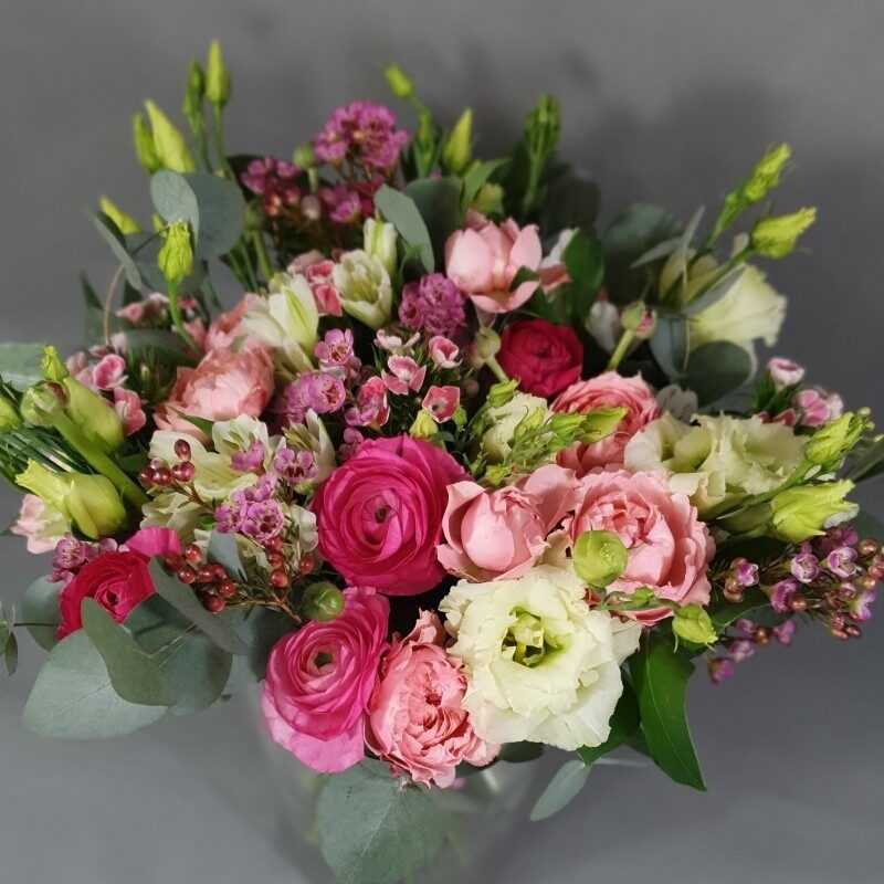 Premium flower bouquet PINK (Compact)