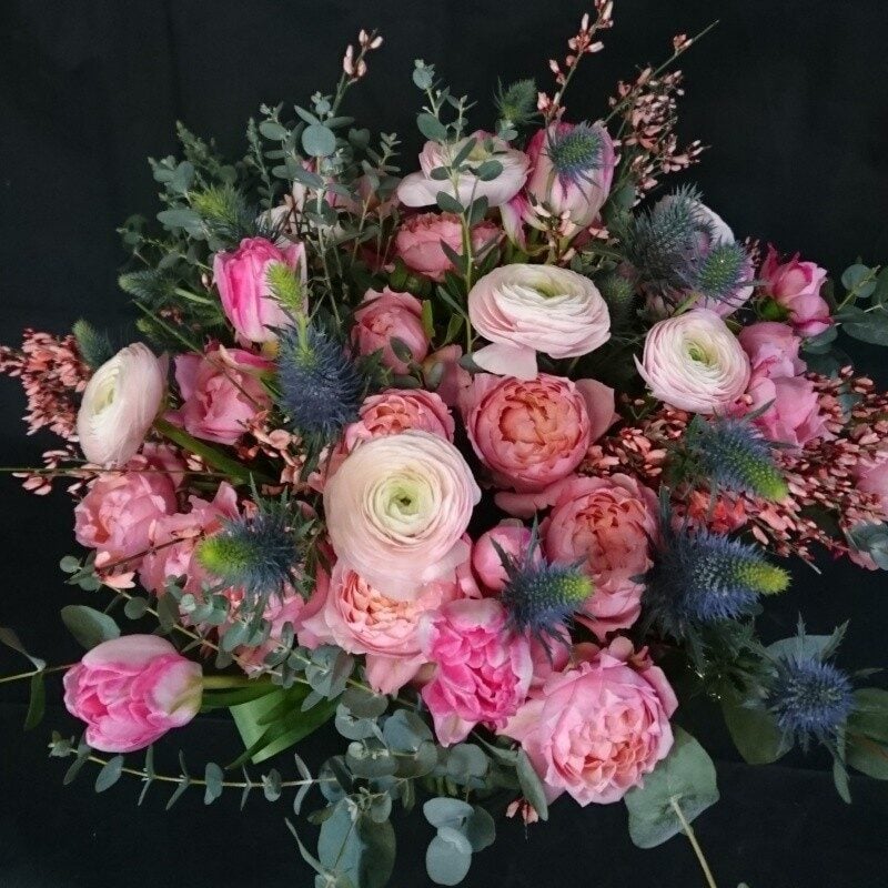 Flower bucket of Pink Flowers (Compact)