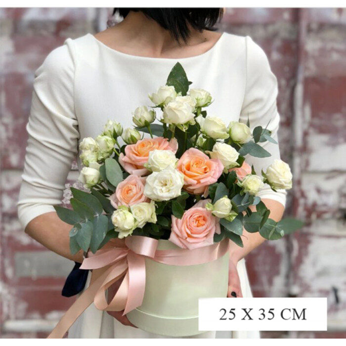 Eukaliptus And Rose Bloom Box Stephanie (Classic)