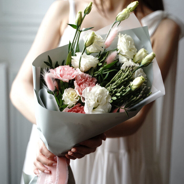 Eustoma & carnation Bouquet "Marmalade"