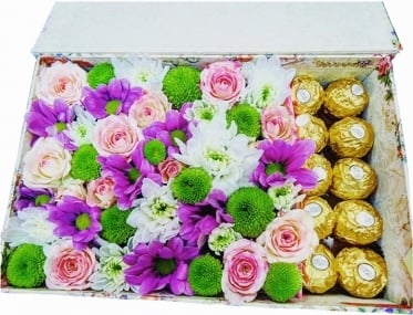 Chrysanthemums, Roses and Ferrero