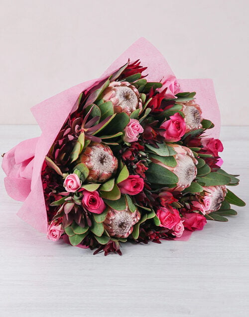 Contemporary Mixed Bouquet