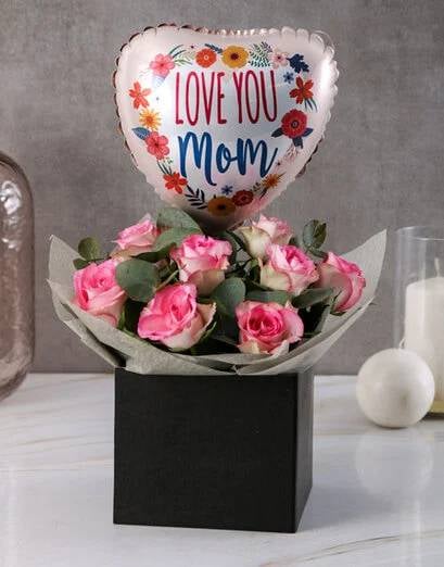 Pink Stunner Rose Arrangement