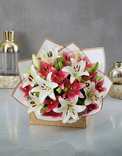 Luxurious Lily Bouquet